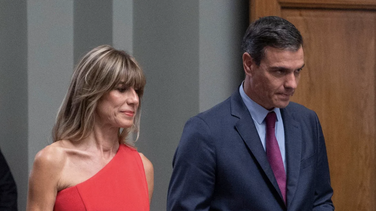 Begoña Gómez y Pedro Sánchez se juegan su futuro penal en 7 días: la legislatura en el alambre