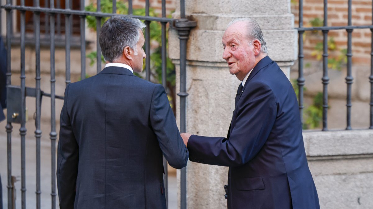 El Rey Juan Carlos, en el funeral de Juan Gomez Acebo, este 8 de septiembre.