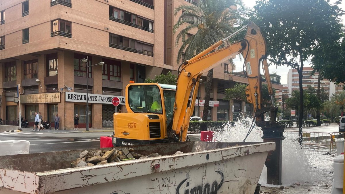 Maquinaria de obra en Primado Reig