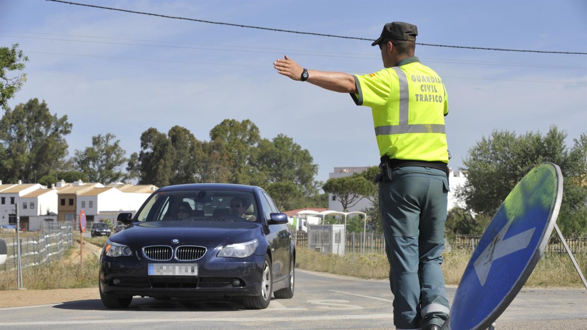 Agente de la Guardia Civil de tráfico