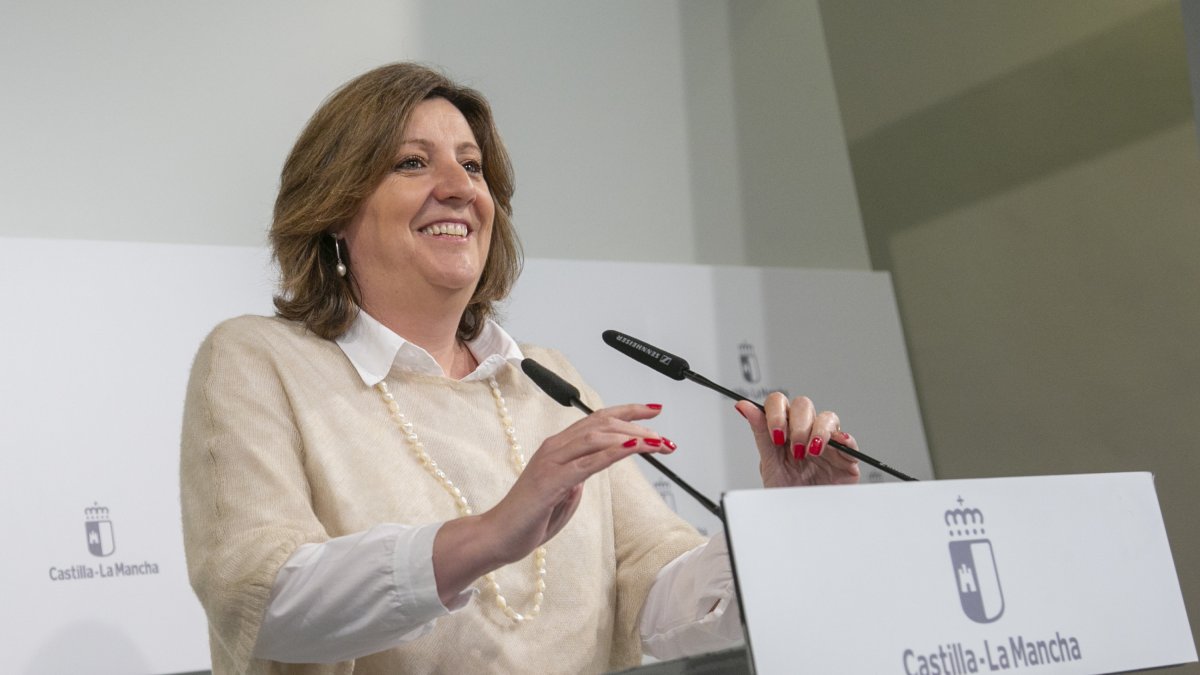 La consejera de Economía, Empresas y Empleo, Patricia Franco, ha informado, en rueda de prensa