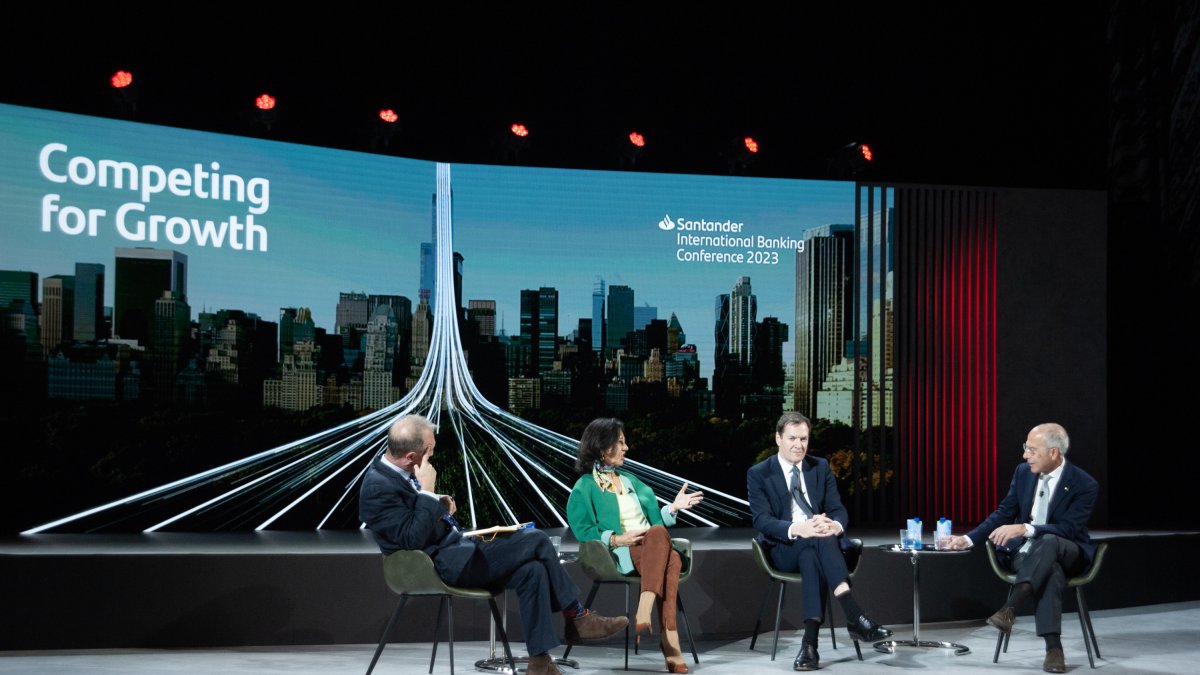 Imagen de una de las sesiones de la Conferencia Internacional de Banca de 2023