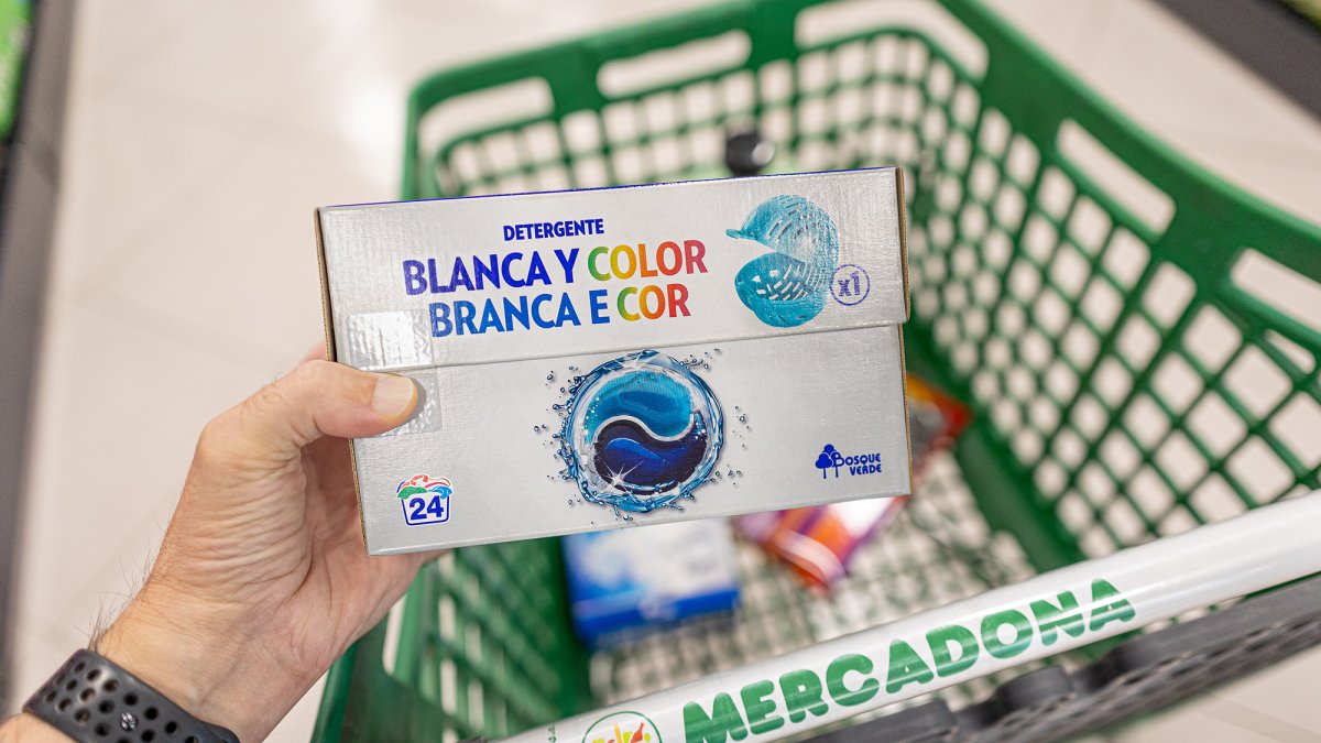 Detergente líquido en cápsulas