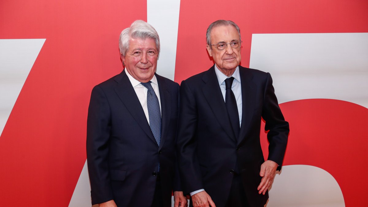 Enrique Cerezo y Florentino Pérez, en un acto.