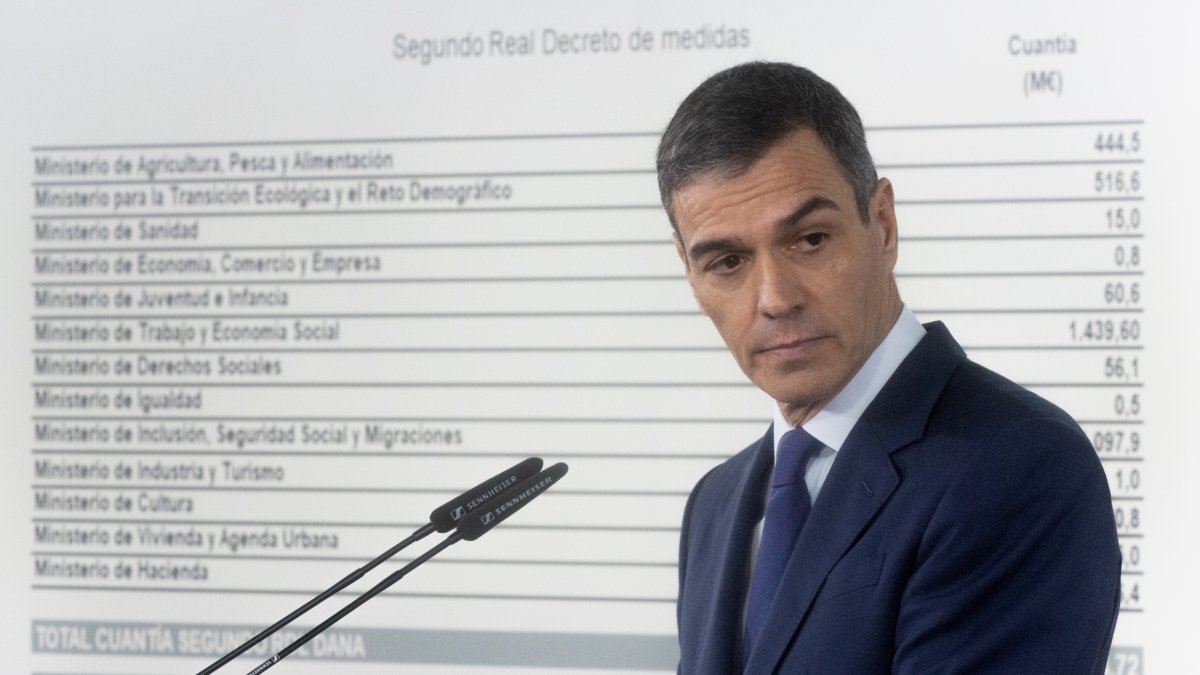 El presidente del Gobierno, Pedro Sánchez, este lunes en Moncloa.