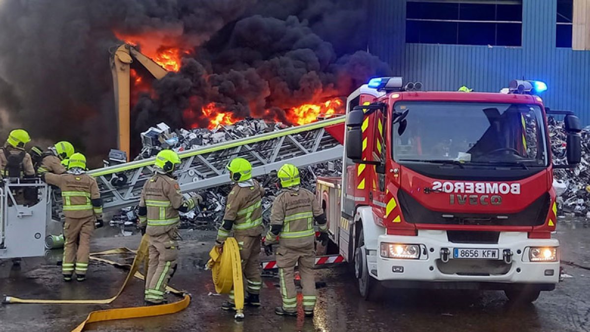 Bomberos de Zaragoza en una imagen de archivo