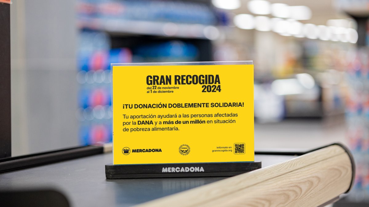 Cartelería de la Gran Recogida en un supermercado de Mercadona