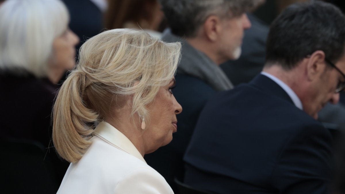 El nuevo aspecto de Carmen Borrego en breve en nuestras pantallas y en las revistas de papel couché.