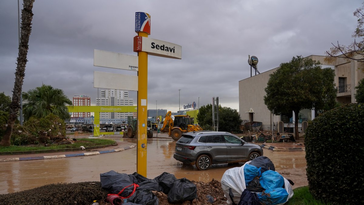 Acceso a Sedavi, a 13 de noviembre de 2024, en Sedavi, Valencia, Comunidad Valenciana (España)