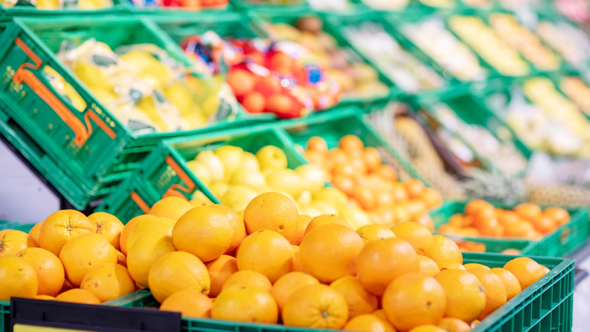 Lineal de naranjas en Mercadona