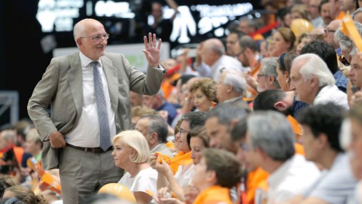 El presidente de Mercadona, Juan Roig, en un partido del Valencia Basket