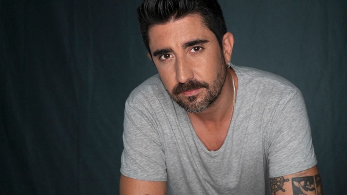 Álex Ubago