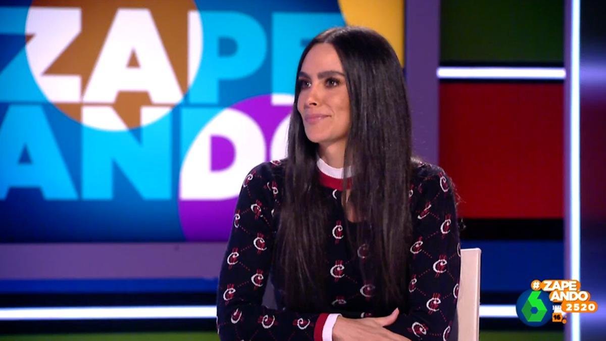 Cristina Pedroche da un volantazo de última hora a las Campanadas poniendo sobre la mesa el debate de su embarazo.