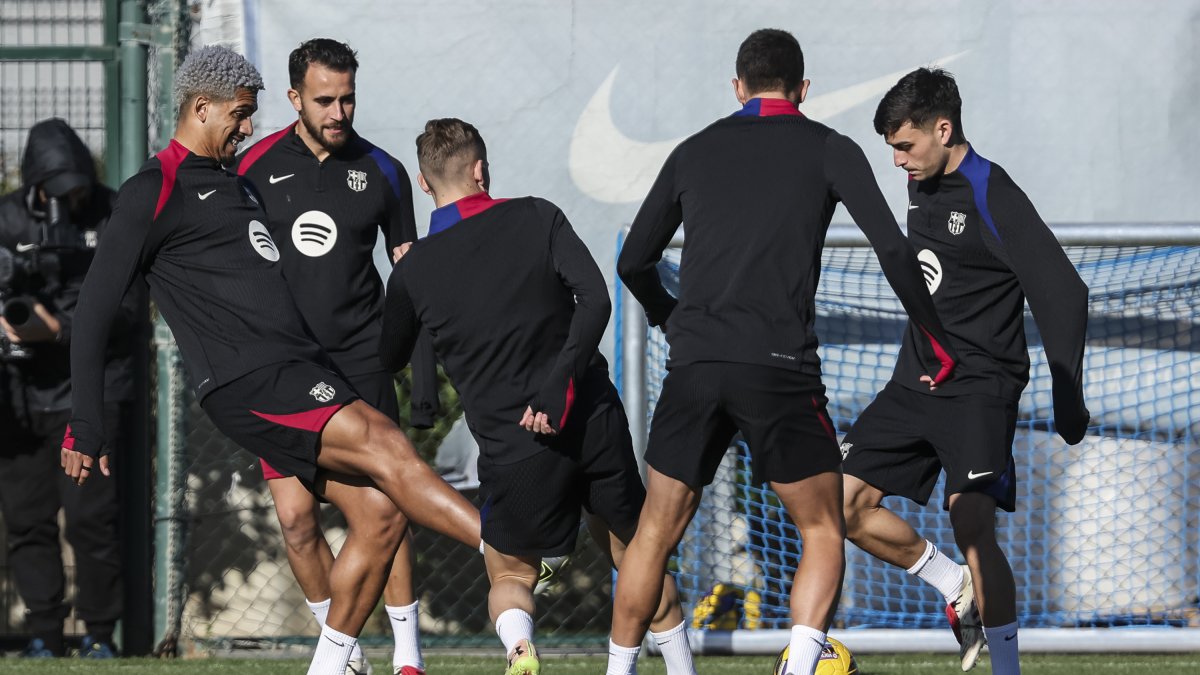 Los jugadores del Barcelona, en un entrenamiento.