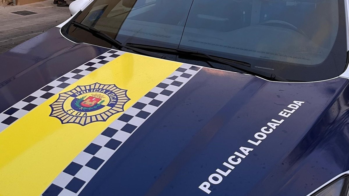 Coche de la Policía Local de Elda