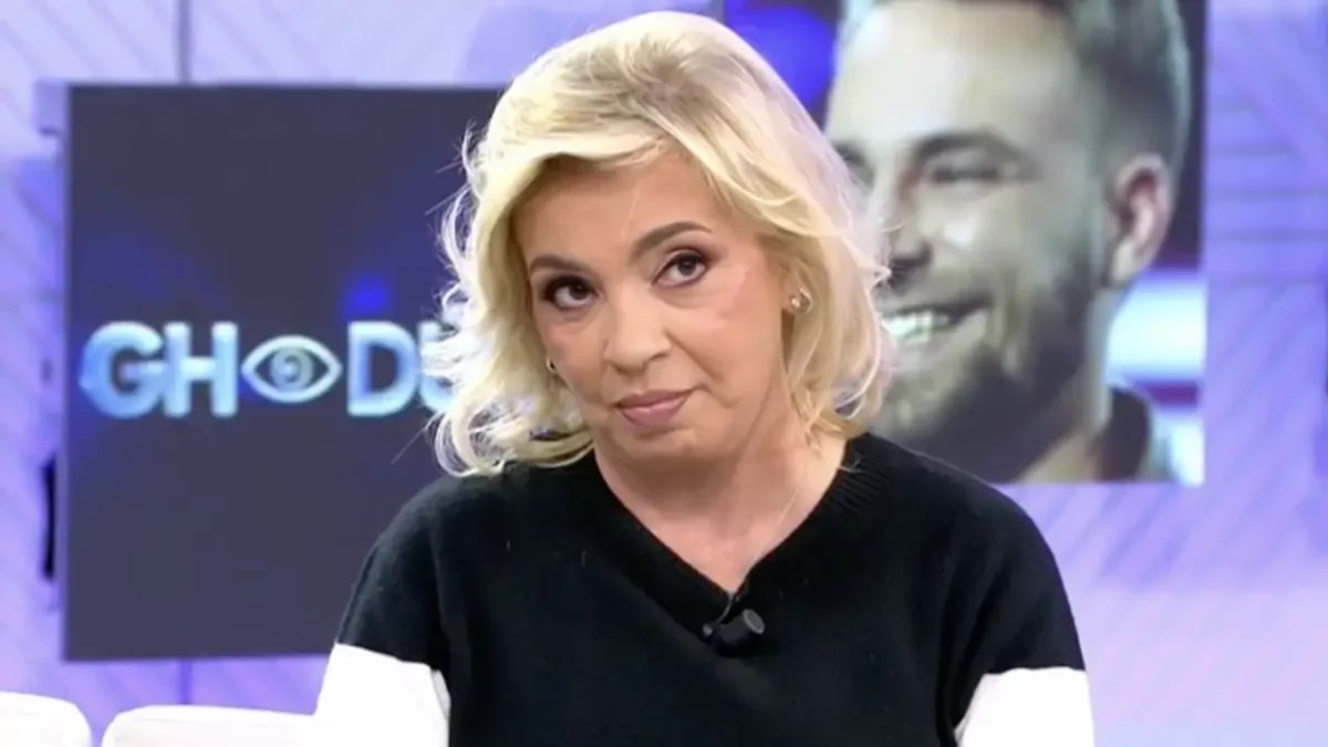 Carmen Borrego no lo pasa bien viendo los momentos más íntimos de su hijo.