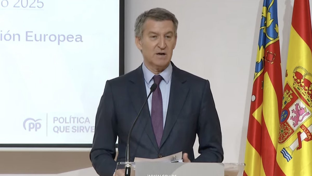 Feijóo presenta su plan a los empresarios valencianos