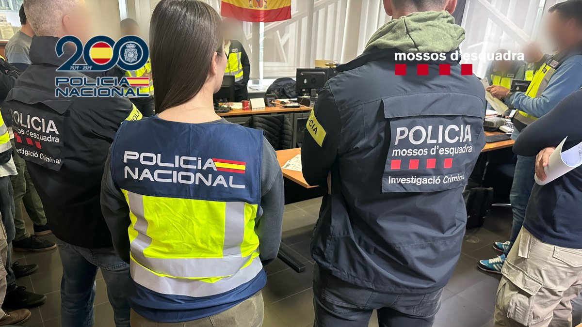 Detenidas seis personas en Alicante vinculadas a un desembarco de cuatro toneladas de hachís en l'Ametlla de Mar