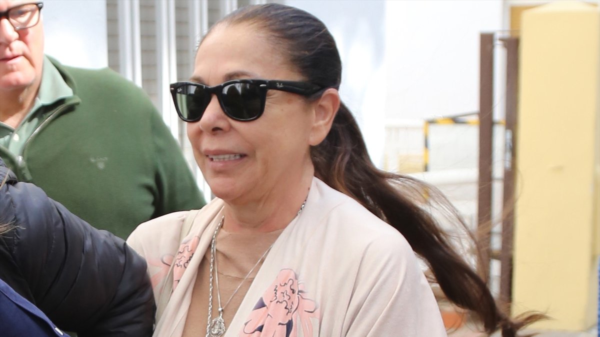 Isabel Pantoja lanza un comunicado que cerca a Anabel Pantoja: niega