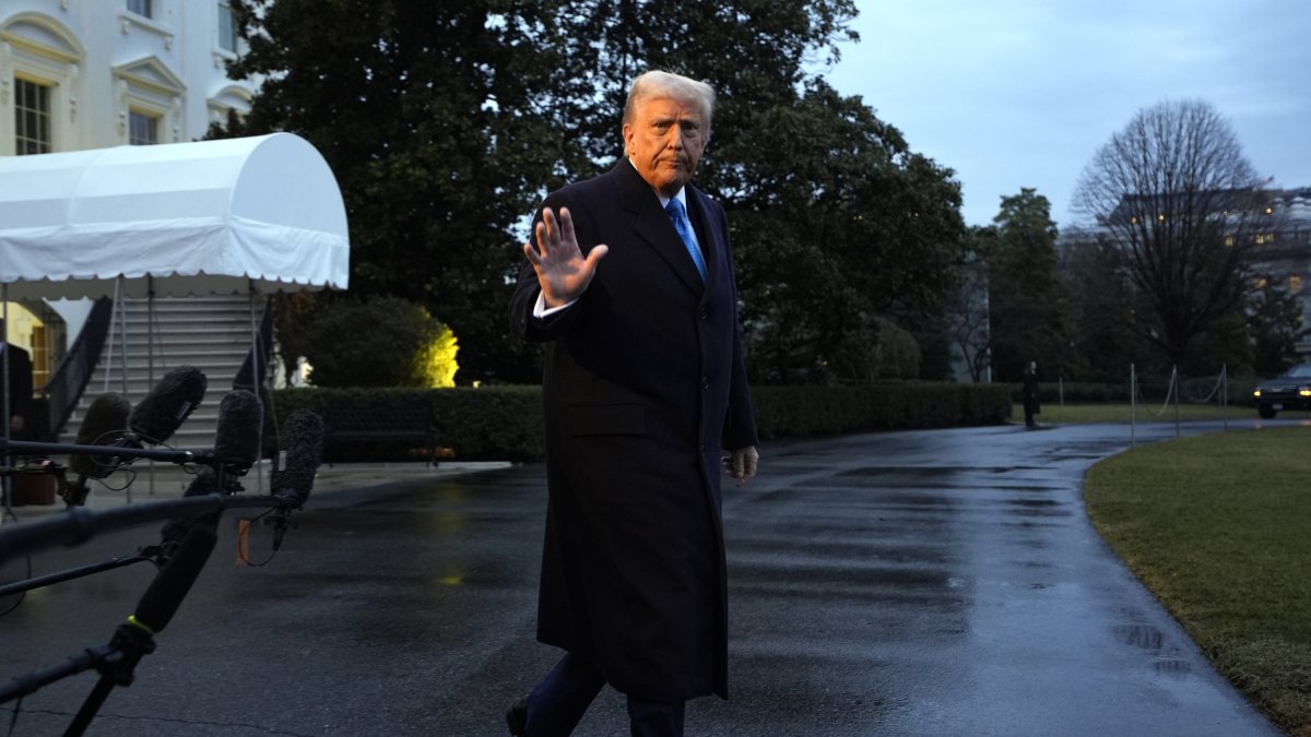 (Foto de ARCHIVO)
De momento, el presidentge de Estados Unidos, Donald Trump, está cumpliendo con casi todos los anuncios en materia económica que ha realizado. Veremos si después alguno de ellos se vuelve en su contra. 
Europa Press/Contacto/Yuri Gripas - Pool via CNP
31/1/2025