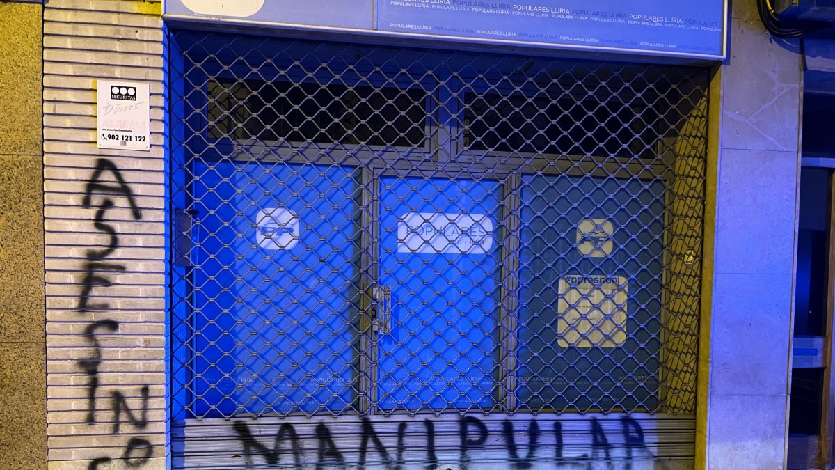 Sede del PP de Llíria vandalizada