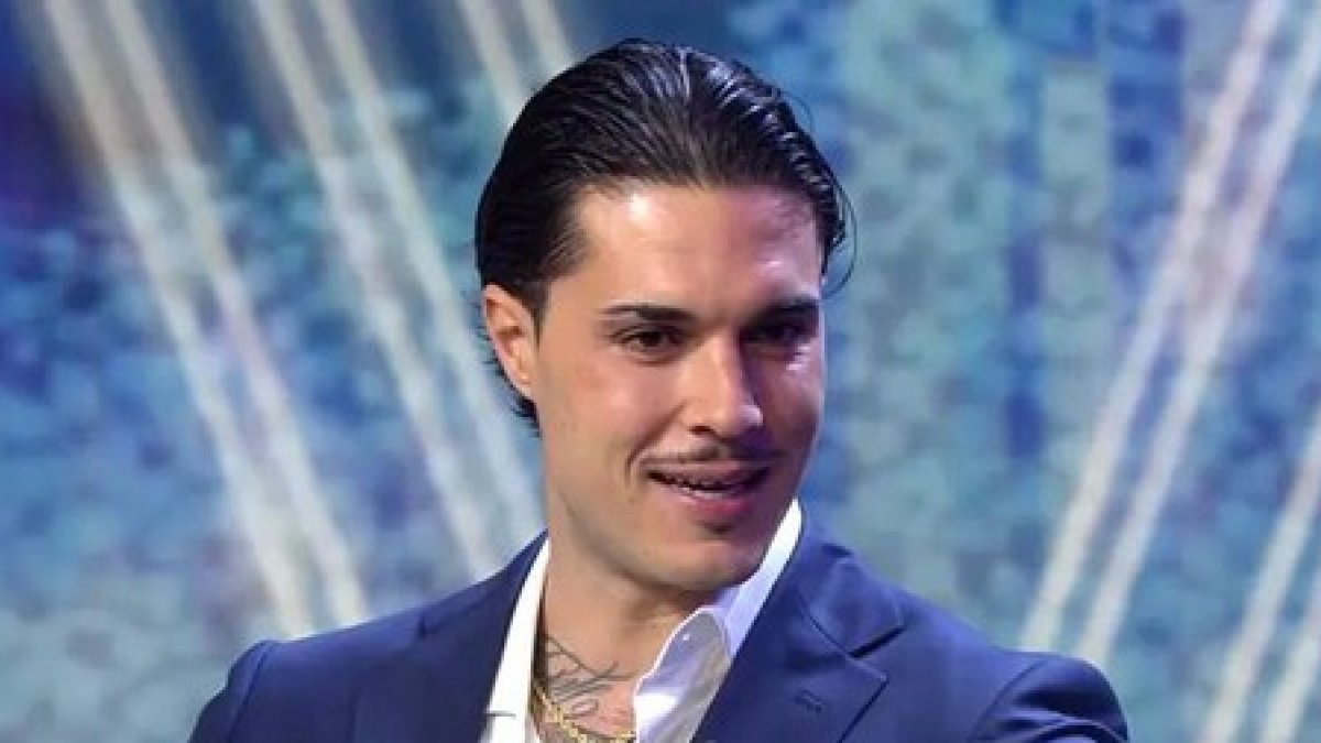 Carlo Costanzia niega que vaya a participar en el próximo Supervivientes.