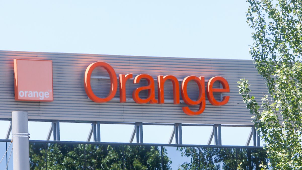Archivo - Sede central de Orange, en el Parque Empresarial La Finca, a 14 de mayo de 2021, en Pozuelo de Alarcón, Madrid  (España). Orange España ha anunciado el inicio de la negociación con la representación legal de los trabajadores de un Expediente de.