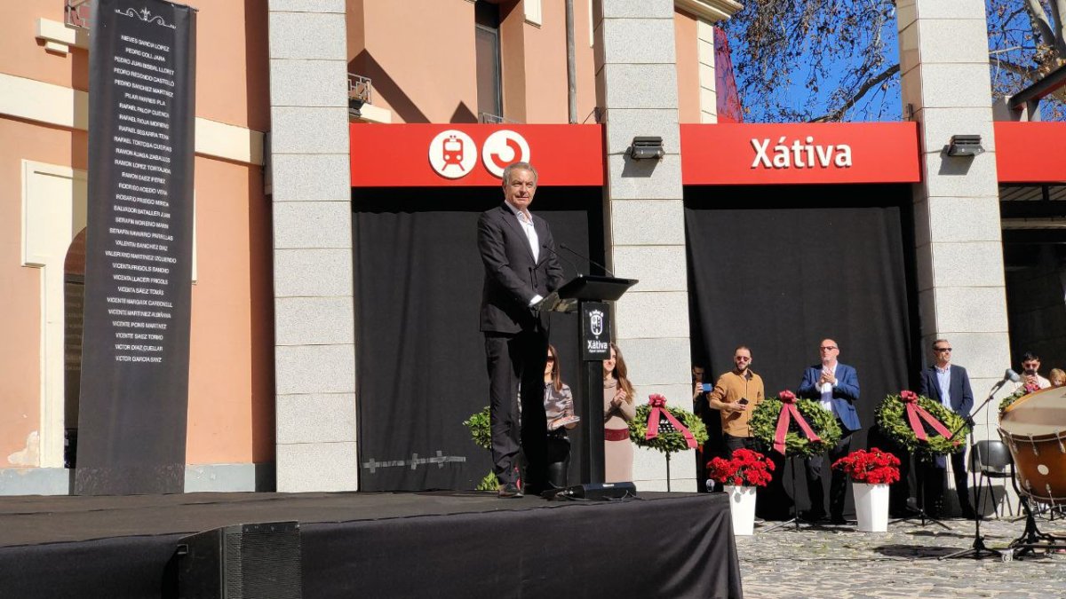 Zapatero en su acto en Xàtiva