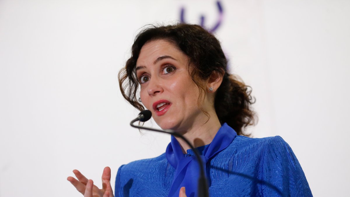 La Presidenta de la Comunidad de Madrid, Isabel Díaz Ayuso, cierra el ciclo de conferencias organizadas por la Fundación Sargadelos.