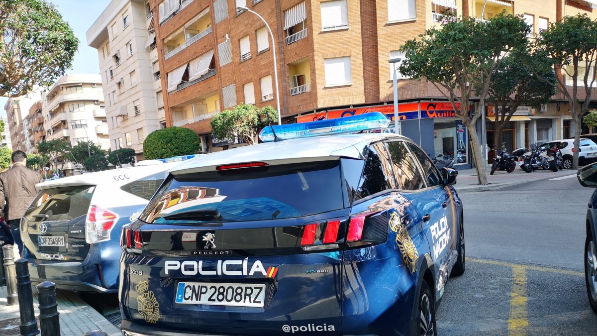 Imagen de archivo de un coche patrulla