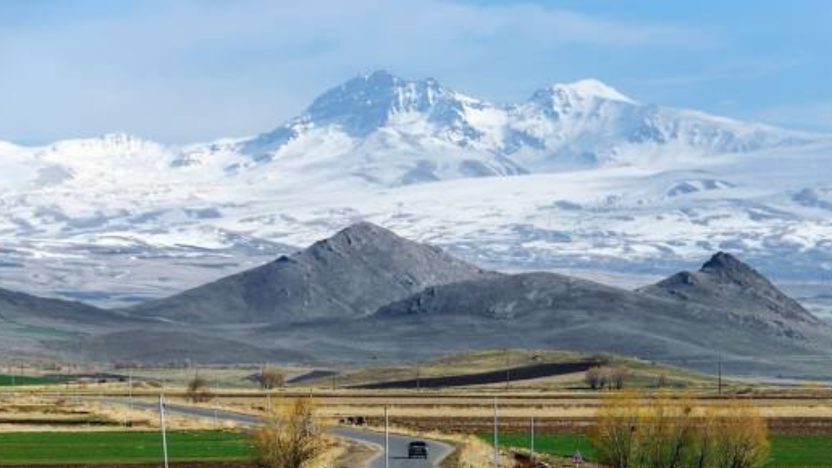 Monte Aragats, el más alto de Armenia.