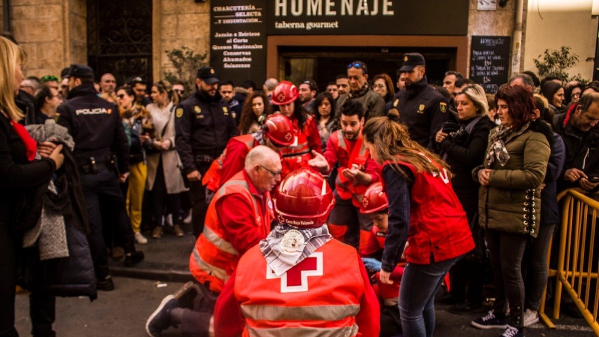 (Foto de ARCHIVO)
Cruz Roja moviliza 100 voluntarios a diario desde este viernes tras atender a 30 personas en los primeros actos

CR
28/2/2019