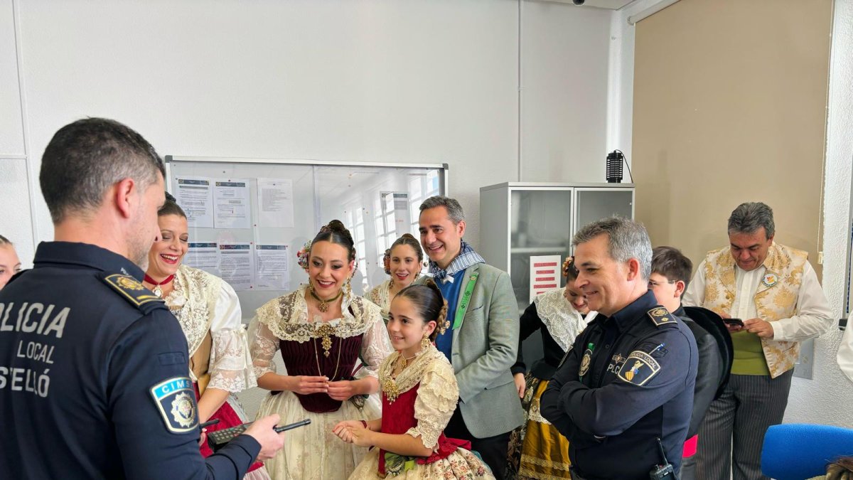 Visitas de las reinas a las instalaciones de Tetuán XIV