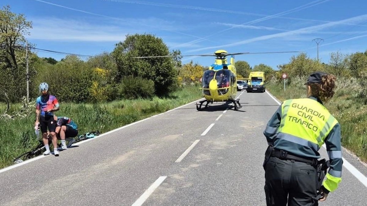 Imagen de archivo de un accidente con ciclistas implicados.