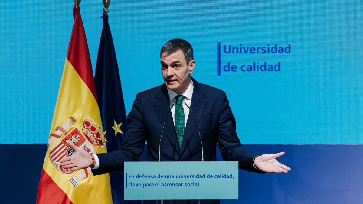 El presidente del Gobierno, Pedro Sánchez, interviene durante el acto 'En defensa de una universidad de calidad, clave para el ascensor social'.