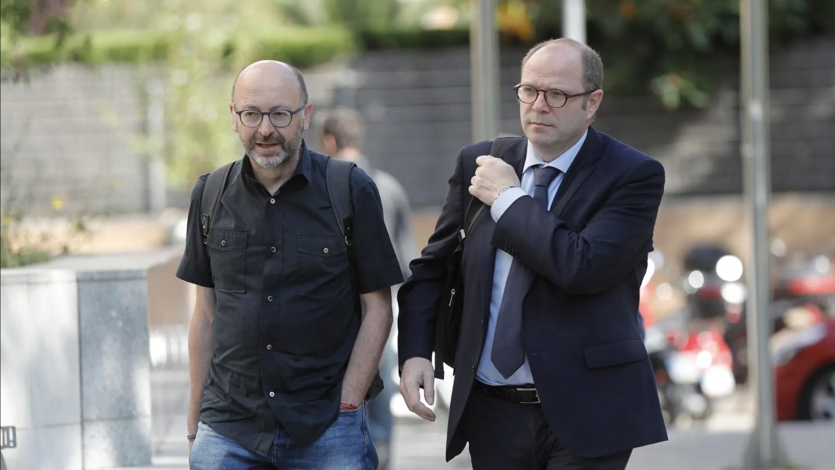El hermano de Ximo Puig intenta restar peso al informe de Antifraude que confirma cientos de facturas irregulares