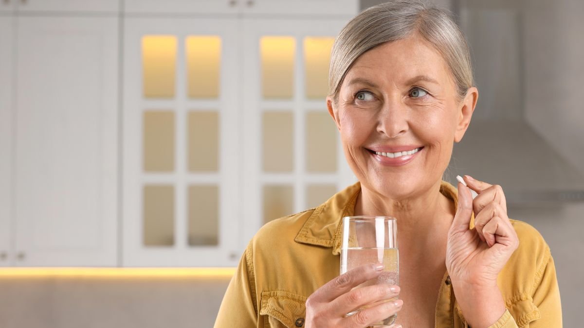 Complemento alimenticio multivitamínico y multimineral Multicentrum Mujer 50+