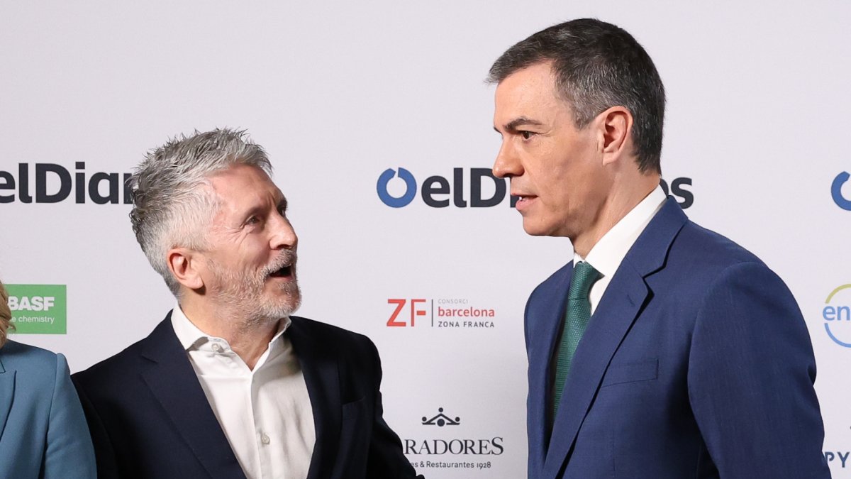 EN DIRECTO | Marlaska y su ridícula defensa de Sánchez después de su último ataque a la justicia