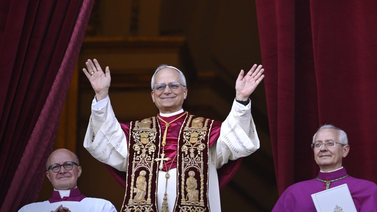 El cardenal Robert Prevost, Papa León XIV.