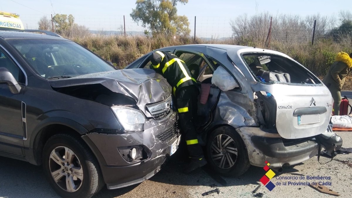 Imagen de archivo de un accidente frontal en la provincia de Cádiz.