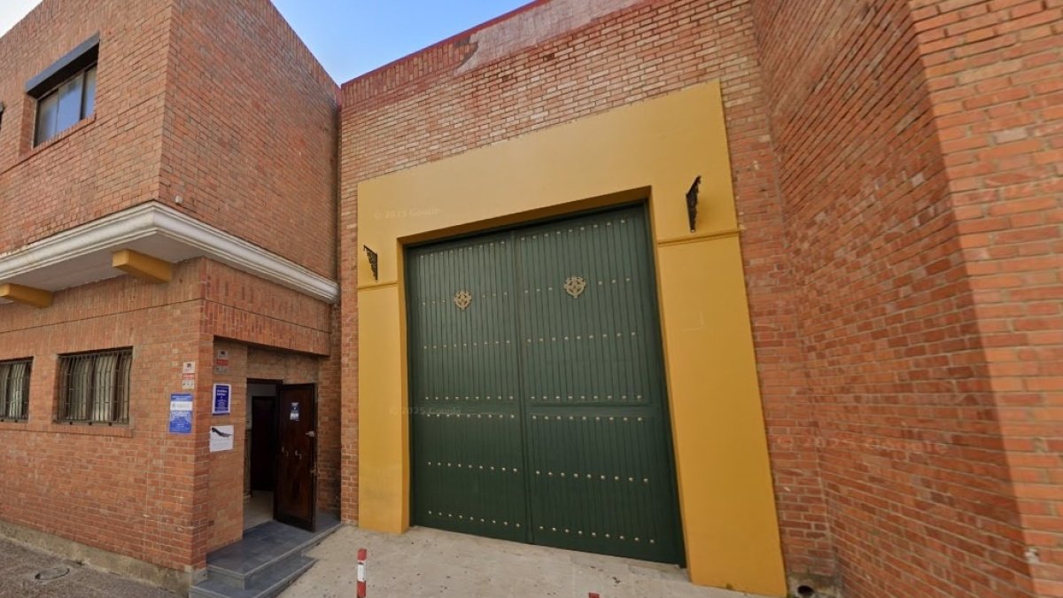 Casa hermandad de la parroquia de San José en La Línea.