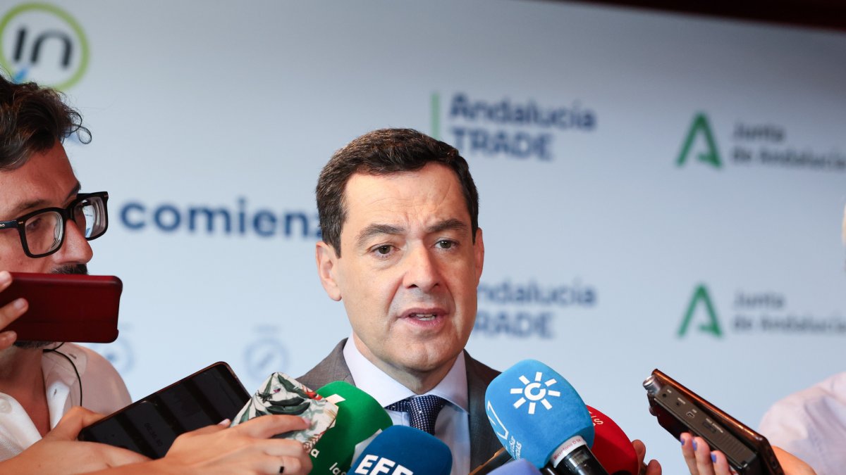 El presidente de la Junta de Andalucía, Juanma Moreno, este lunes en Madrid.