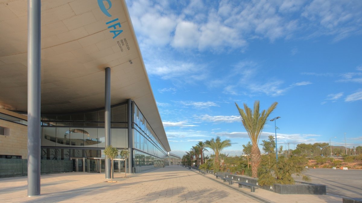 (Foto de ARCHIVO)
Imagen de la fachada de IFA-Fira Alacant