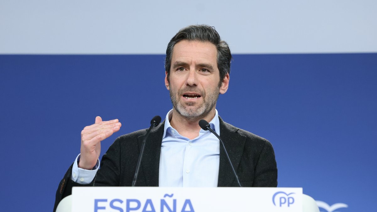 El portavoz del PP, Borja Sémper, durante una rueda de prensa posterior al Comité de Dirección del PP.