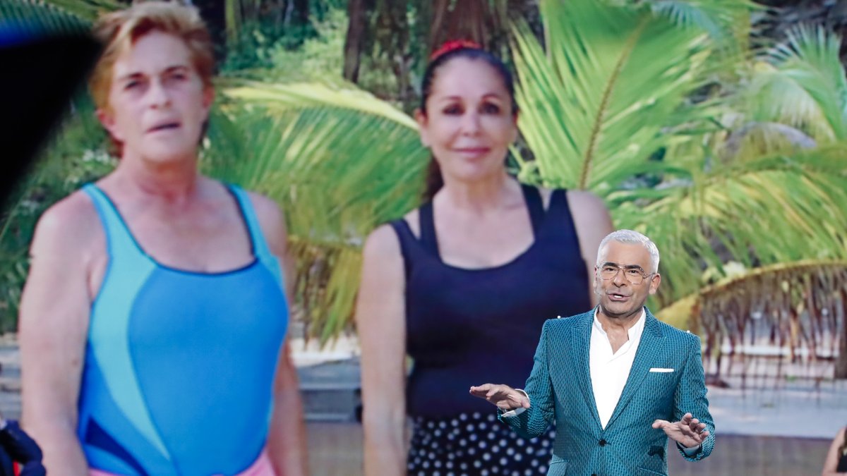 Jorge Javier Vázquez, Chelo García Cortes e Isabel Pantoja.