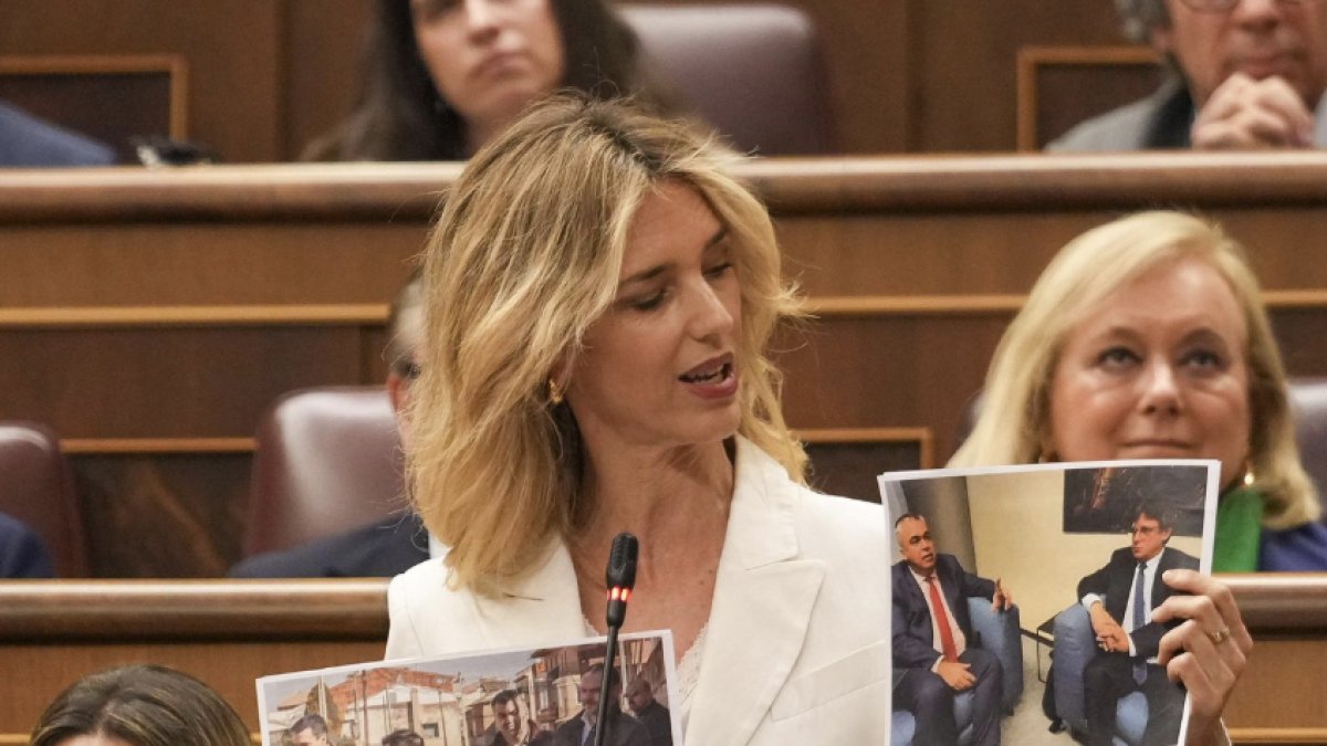 Cayetana Álvarez de Toledo en la sesión de control en el Congreso