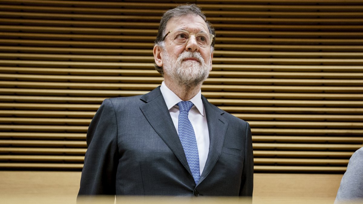 Archivo - El expresidente del gobiernoMariano Rajoycomparece en la comisión de Investigación sobre la denominada