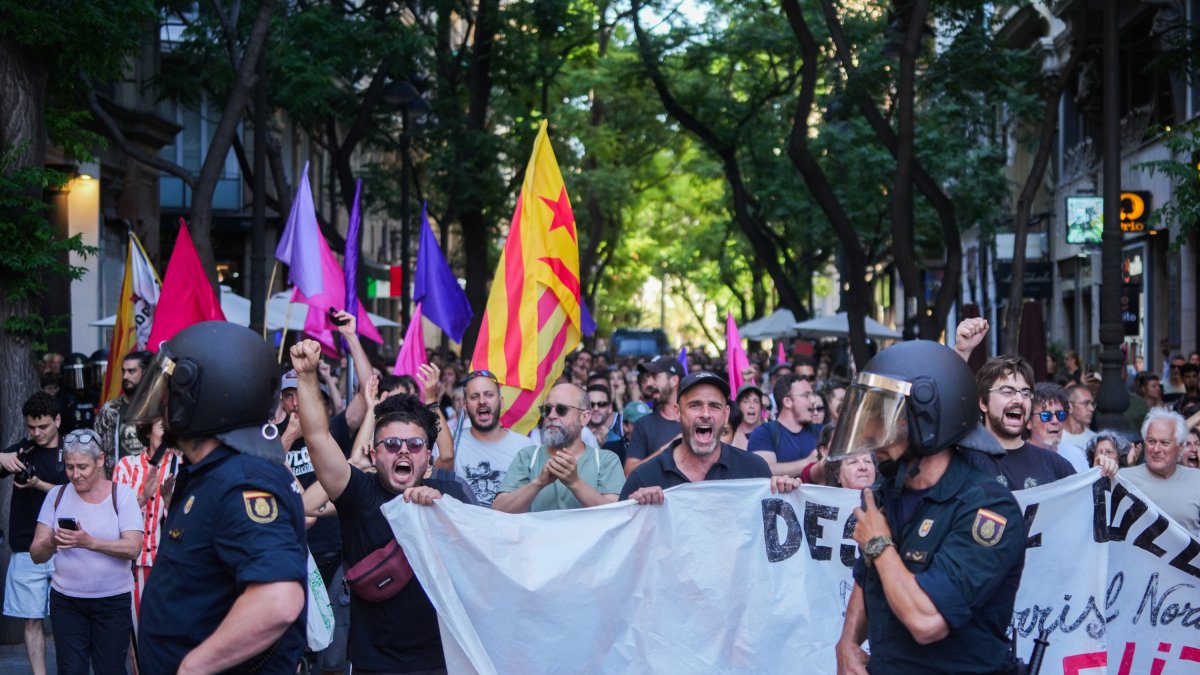 Manifestación por la gestión de la dana del pasado 29 de mayo.