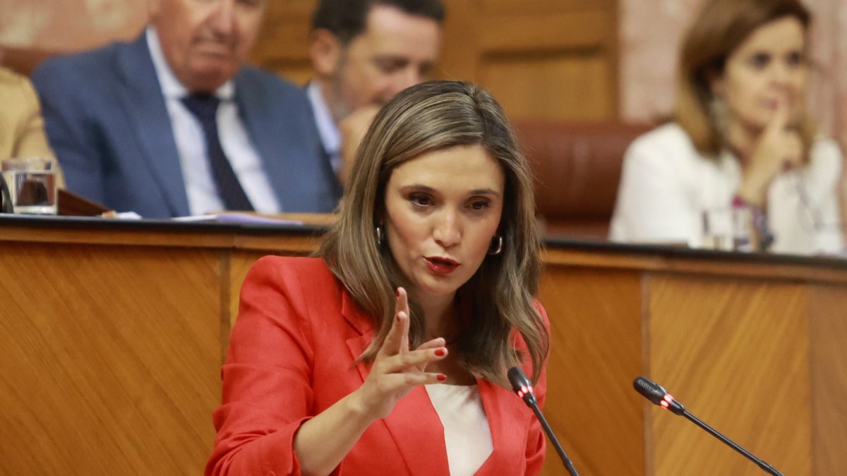 La vicesecretaria general del PSOE-A, María Márquez, durante el cara a cara con Moreno en el último debate general de la comunidad..