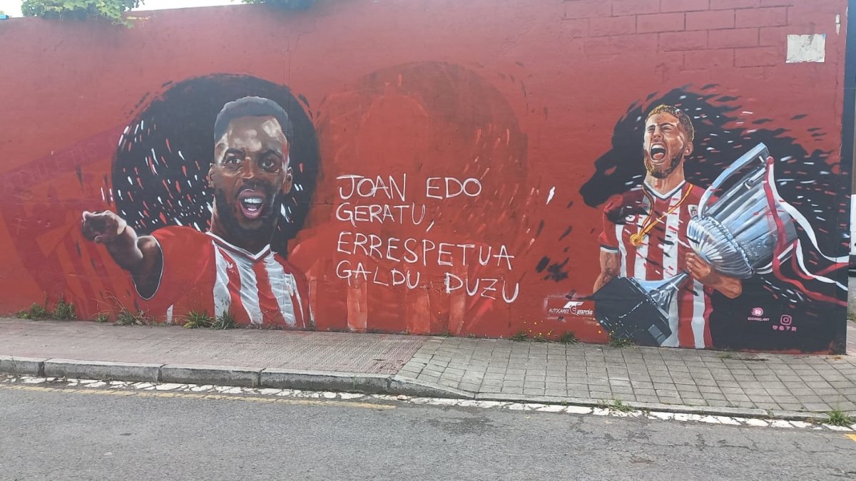 Mural del que han borrado la cara de Nico Williams.